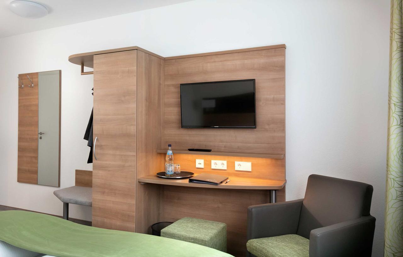 Hotel Kern Garni Walddorf  Exterior photo